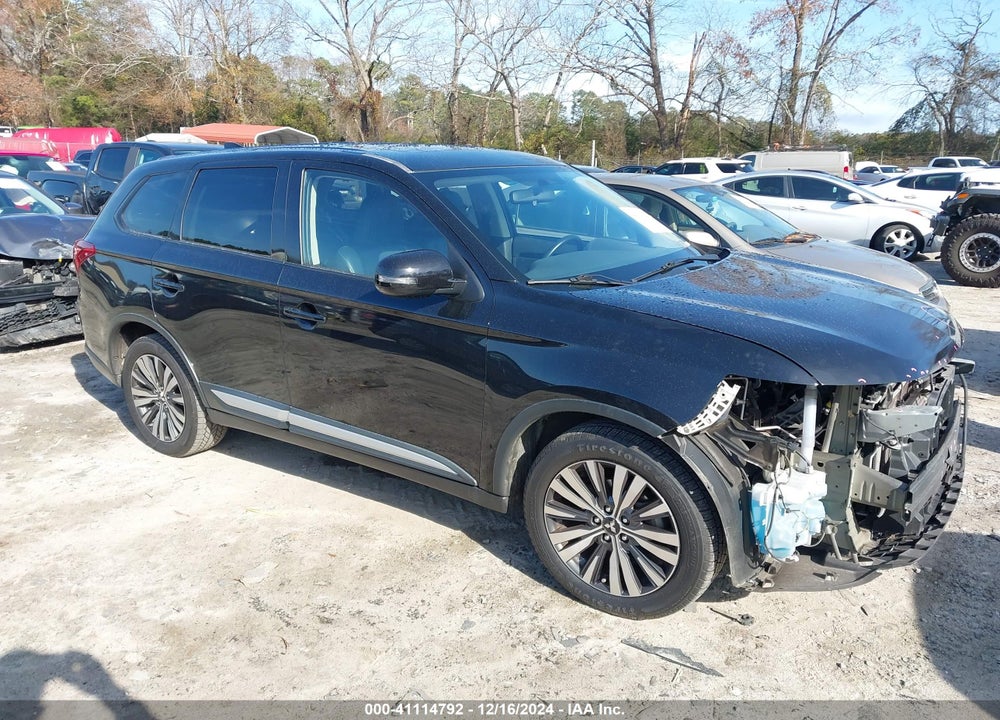 2019 MITSUBISHI OUTLANDER SE VIN: JA4AD3A39KZ013809