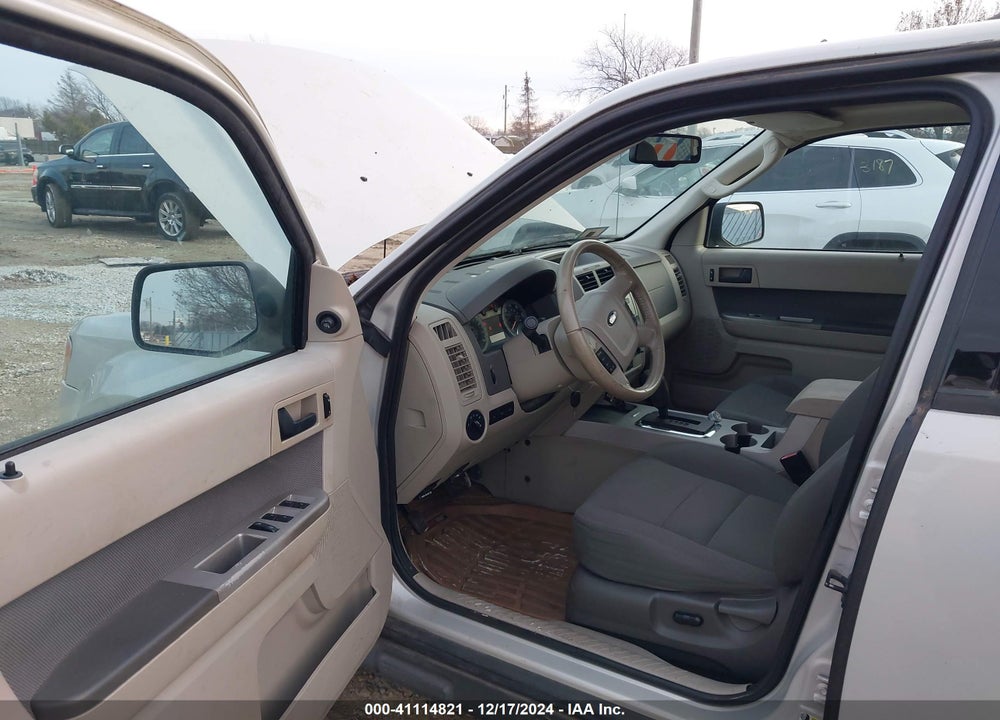 2009 FORD ESCAPE XLT VIN: 1FMCU93G89KA65688