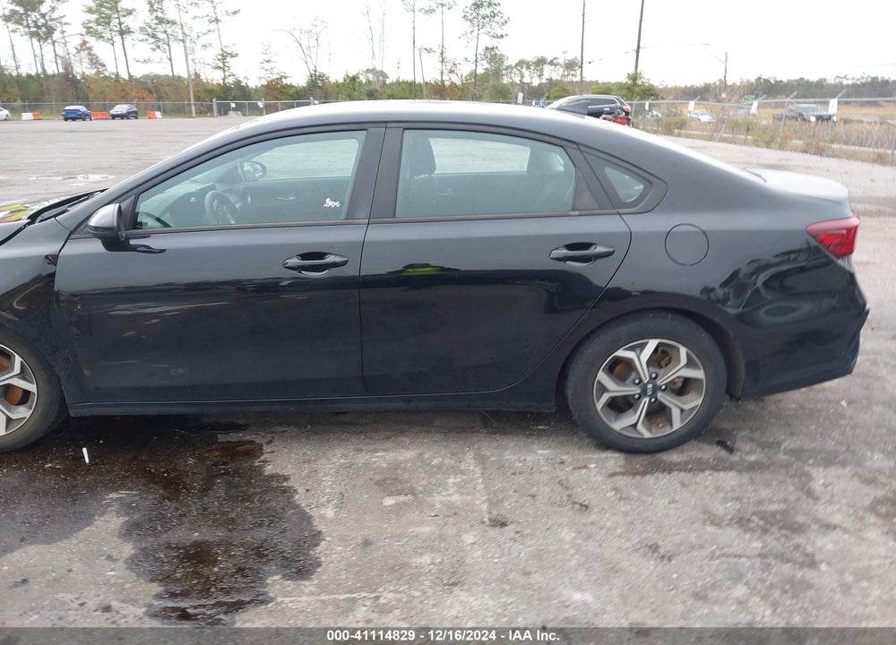 2021 KIA FORTE VIN: 3KPF24AD8ME381333
