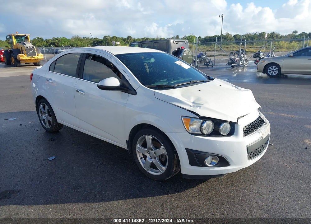 2014 CHEVROLET SONIC LTZ AUTO VIN: 1G1JE5SB9E4152580
