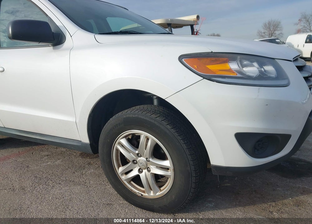 2012 HYUNDAI SANTA FE GLS VIN: 5XYZGDAB2CG145789