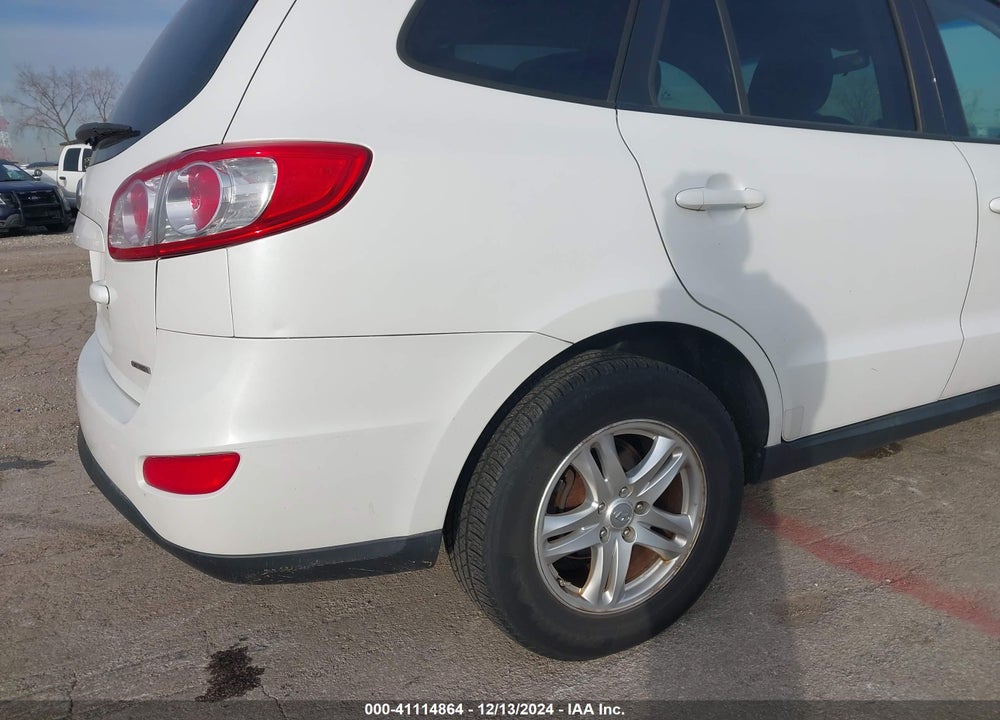 2012 HYUNDAI SANTA FE GLS VIN: 5XYZGDAB2CG145789