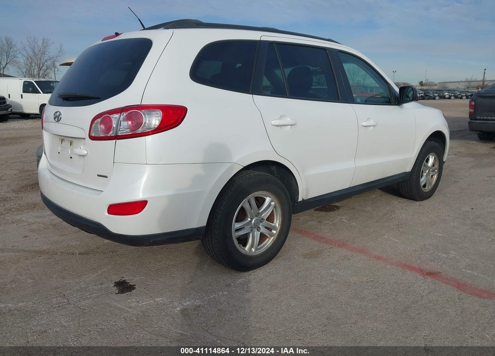 2012 HYUNDAI SANTA FE GLS VIN: 5XYZGDAB2CG145789