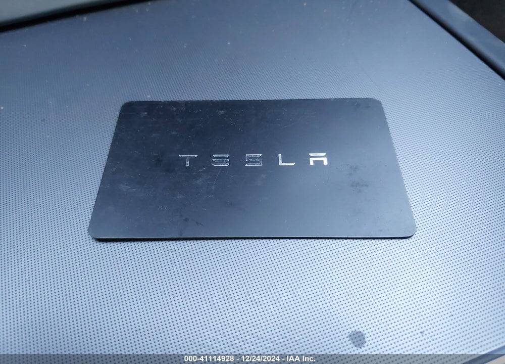 2024 TESLA MODEL 3 VIN: 5YJ3E1EA1RF727331