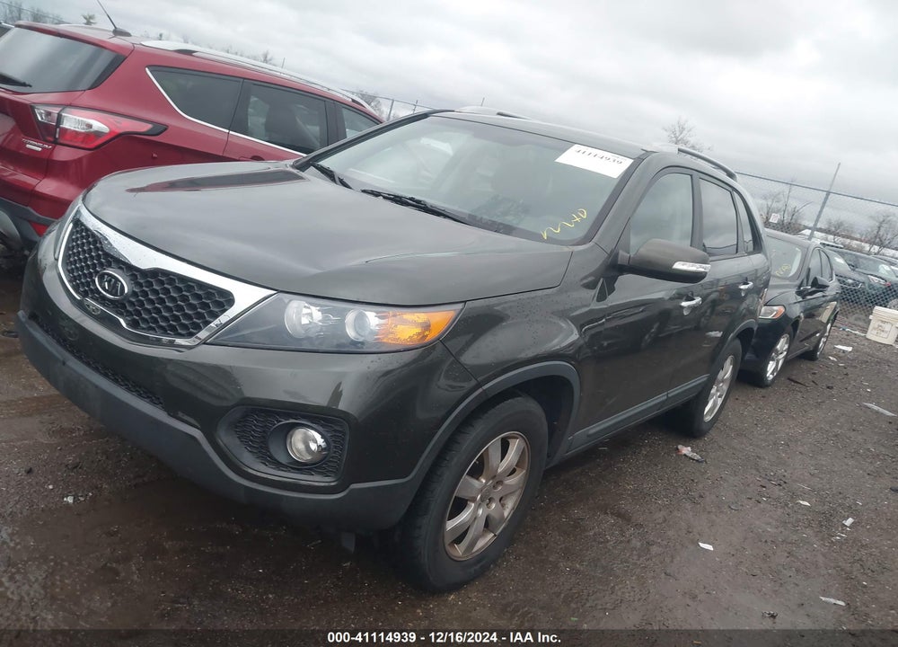 2012 KIA SORENTO LX VIN: 5XYKT3A66CG281269
