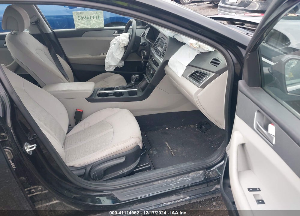 2017 HYUNDAI SONATA VIN: 5NPE24AF8HH594006