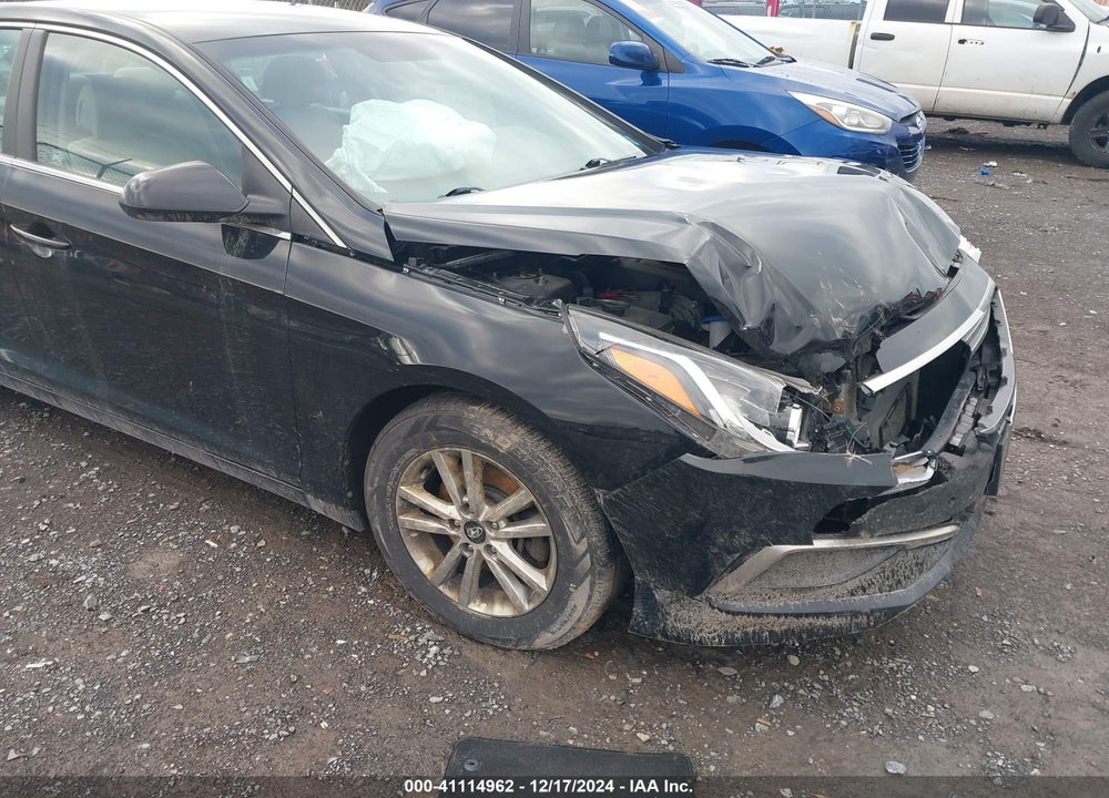 2017 HYUNDAI SONATA VIN: 5NPE24AF8HH594006