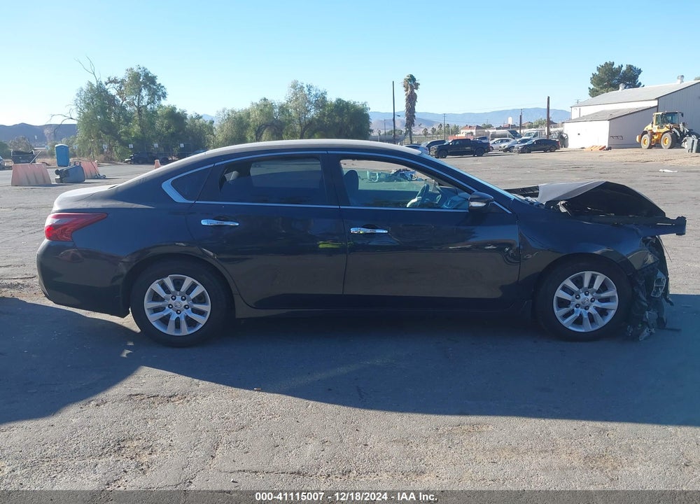 2018 NISSAN ALTIMA VIN: 1N4AL3AP5JC104157
