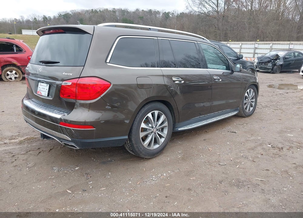 2015 MERCEDES-BENZ GL 450 4MATIC VIN: 4JGDF6EEXFA518283