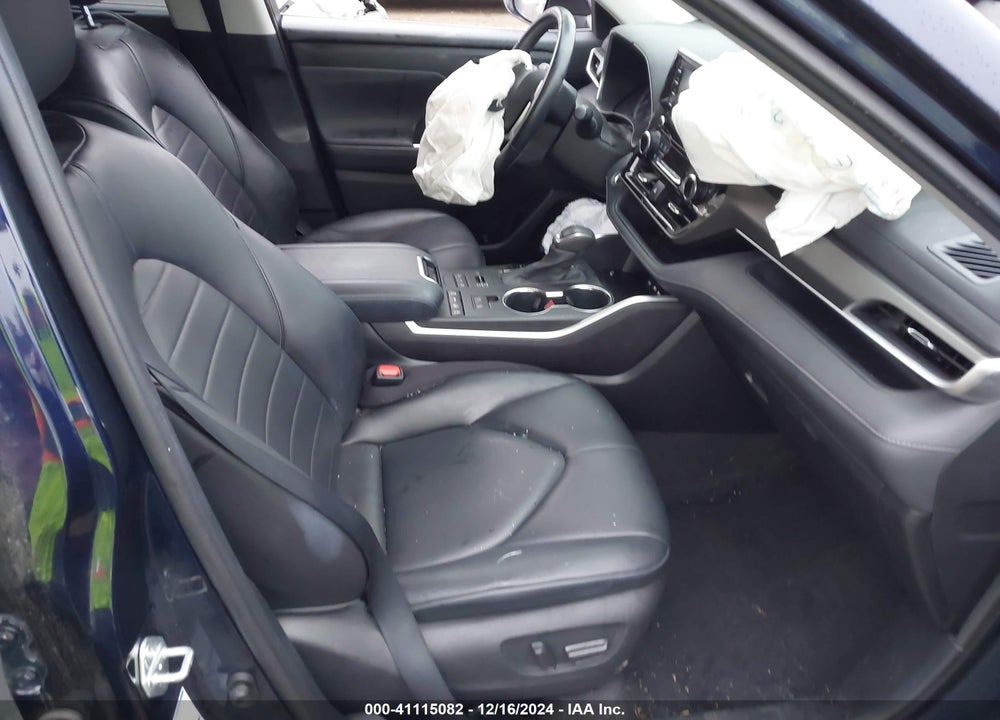 2021 TOYOTA HIGHLANDER XLE VIN: 5TDGZRBH9MS159680