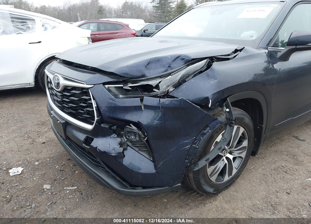 2021 TOYOTA HIGHLANDER XLE VIN: 5TDGZRBH9MS159680
