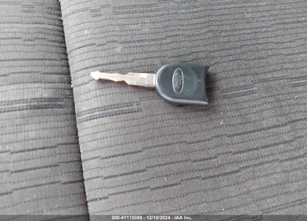 2008 FORD FOCUS VIN: 1FAHP35N18W113071