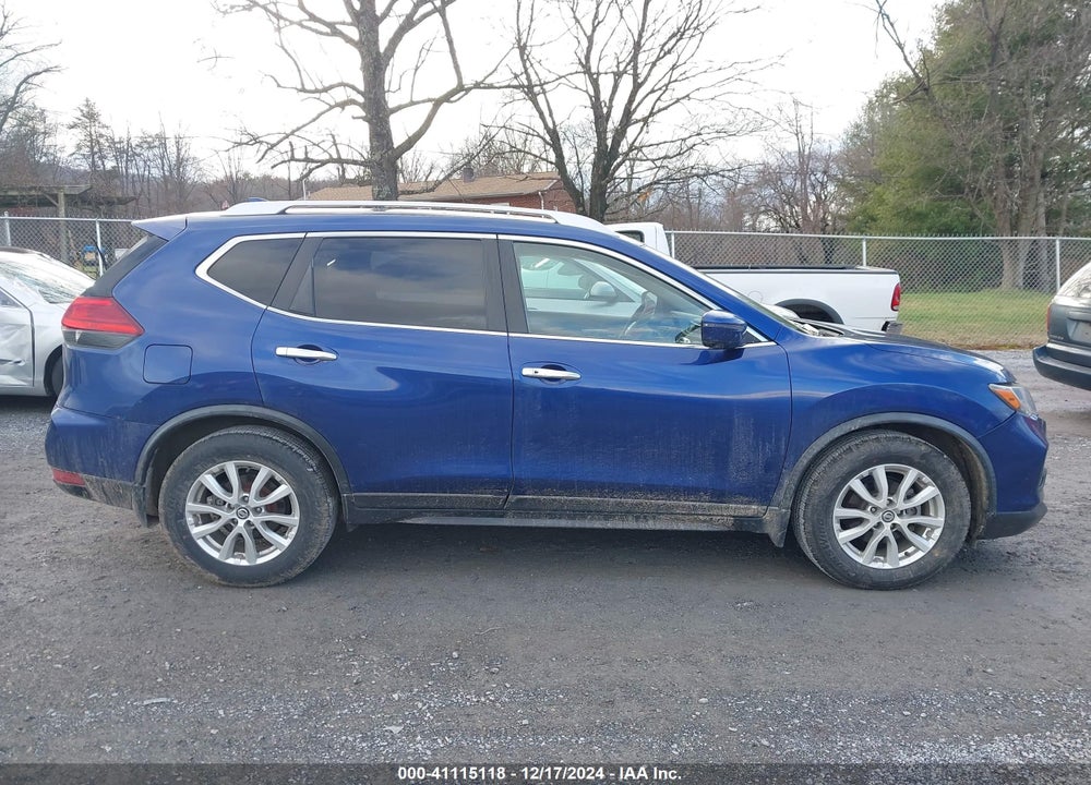 2017 NISSAN ROGUE SV VIN: JN8AT2MT8HW145408