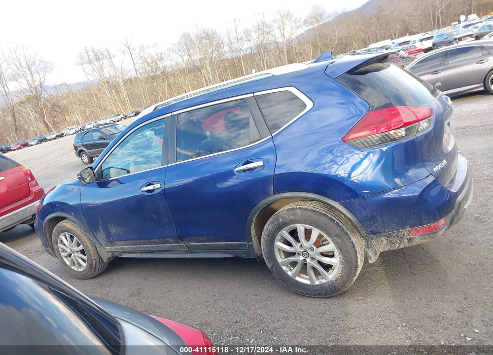2017 NISSAN ROGUE SV VIN: JN8AT2MT8HW145408