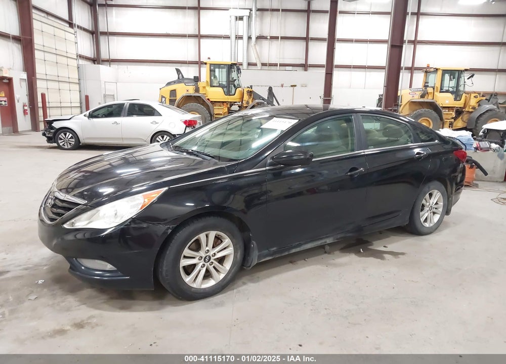 2013 HYUNDAI SONATA GLS VIN: 5NPEB4AC5DH682642