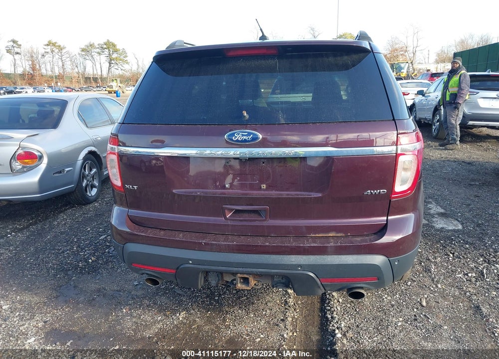2011 FORD EXPLORER XLT VIN: 1FMHK8D82BGA74814