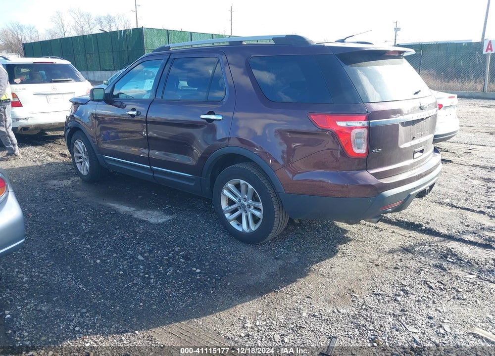2011 FORD EXPLORER XLT VIN: 1FMHK8D82BGA74814
