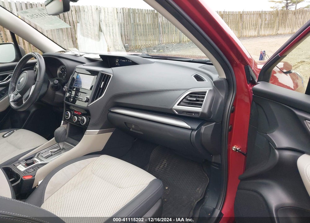 2021 SUBARU FORESTER PREMIUM VIN: JF2SKAJC7MH592331