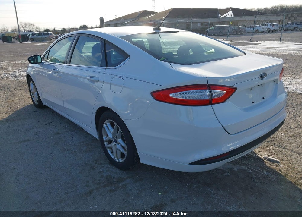 2016 FORD FUSION SE VIN: 3FA6P0HD5GR312473