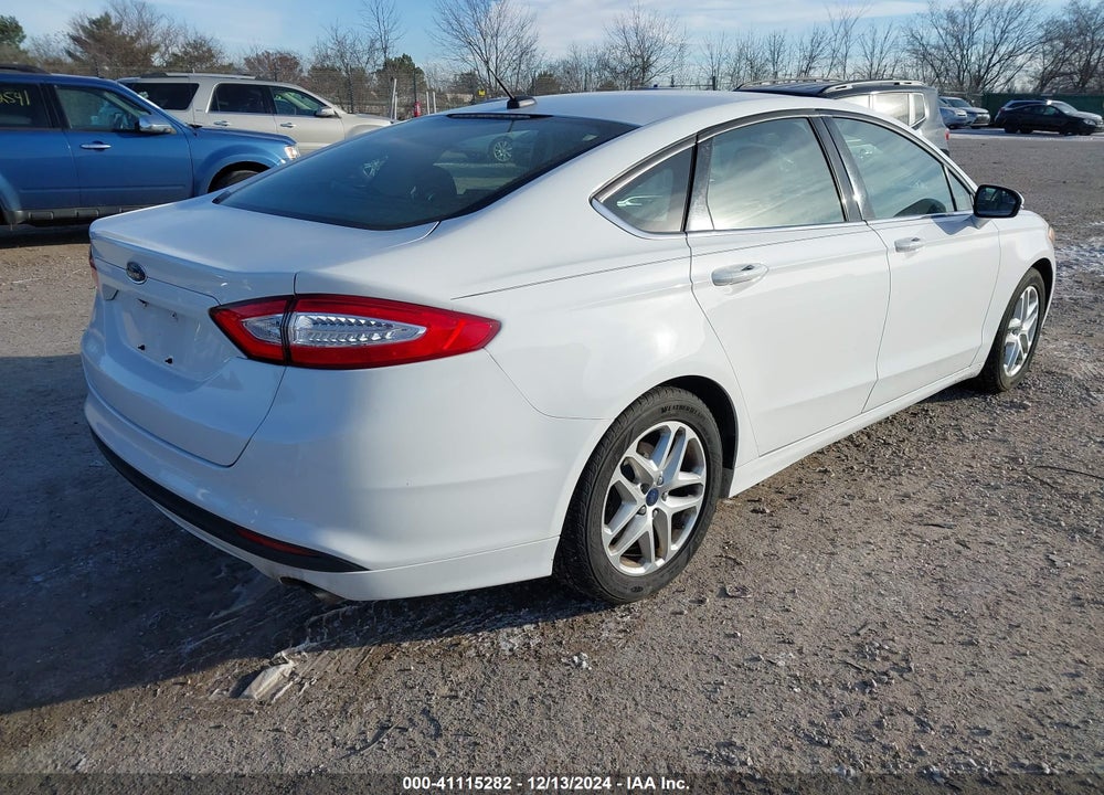 2016 FORD FUSION SE VIN: 3FA6P0HD5GR312473