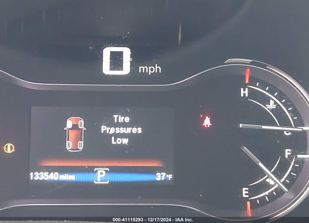 2017 HONDA PILOT TOURING VIN: 5FNYF6H90HB015571