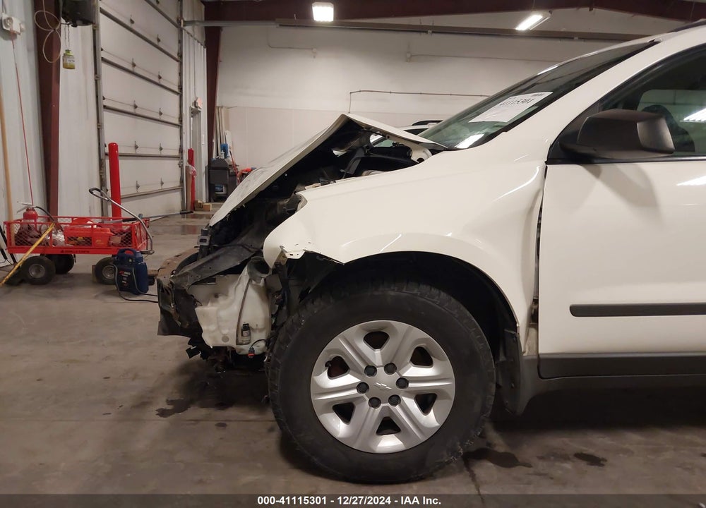 2012 CHEVROLET TRAVERSE LS VIN: 1GNKREED5CJ405655