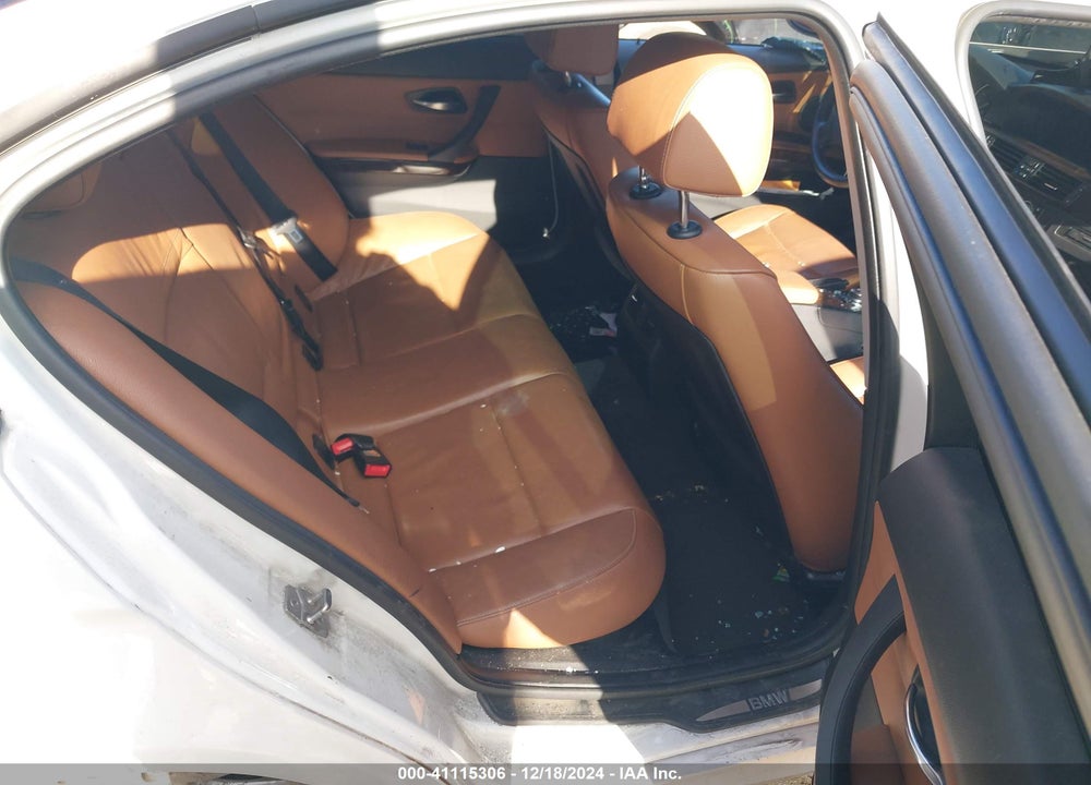 2011 BMW 328I XDRIVE VIN: WBAPK5C57BF123675