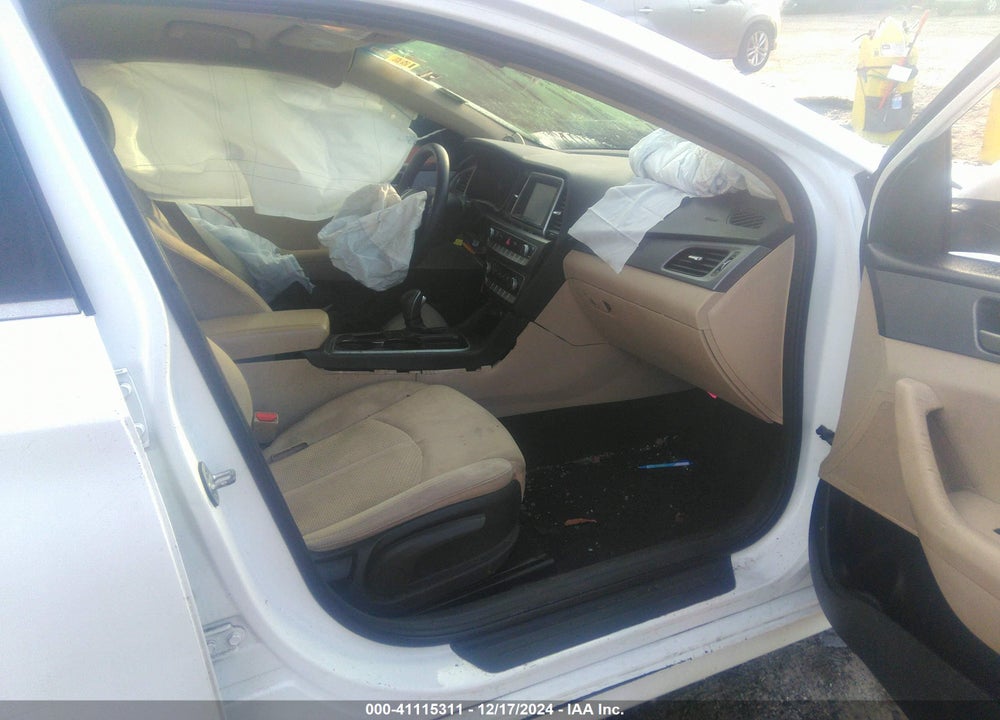 2019 HYUNDAI SONATA VIN: 5NPE24AF6KH756335