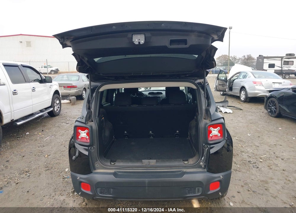 2018 JEEP RENEGADE LATITUDE FWD VIN: ZACCJABB6JPJ22594