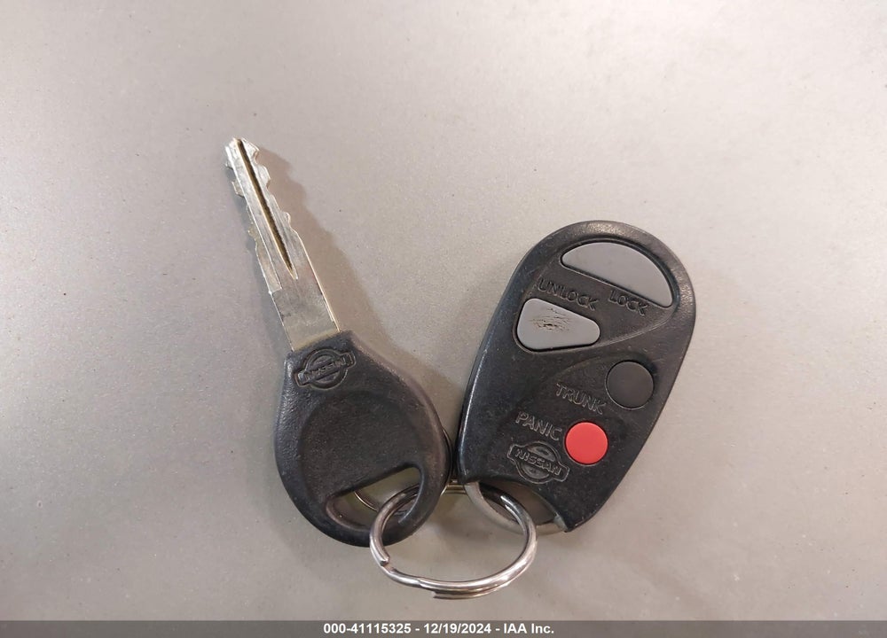 2002 NISSAN SENTRA GXE VIN: 3N1CB51D42L661979