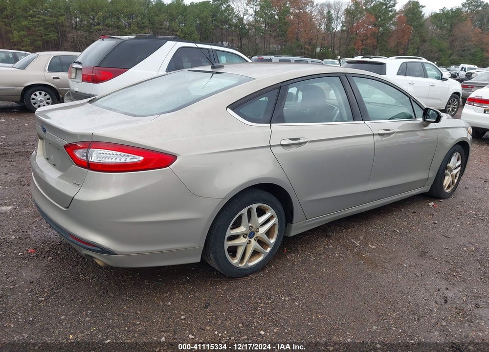2015 FORD FUSION SE VIN: 3FA6P0H70FR177718
