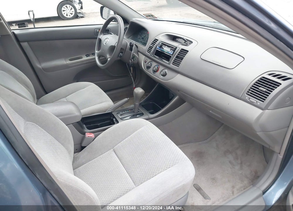 2004 TOYOTA CAMRY LE VIN: 4T1BE32K04U892528