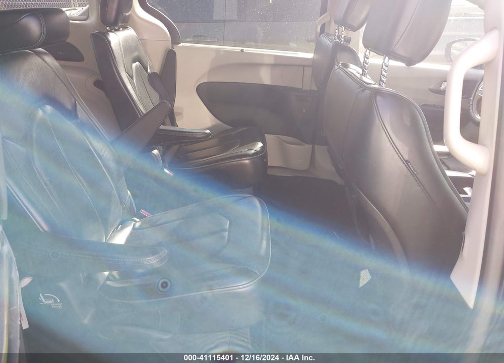 2019 CHRYSLER PACIFICA LIMITED VIN: 2C4RC1GG4KR574214