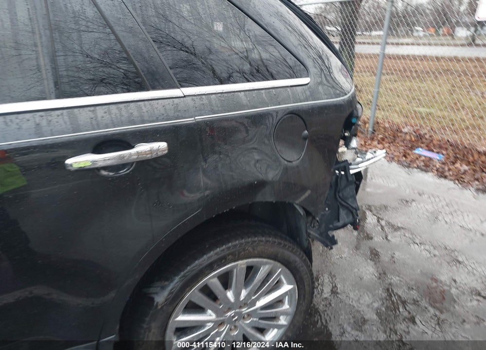 2011 LINCOLN MKX VIN: 2LMDJ8JK7BBJ22305