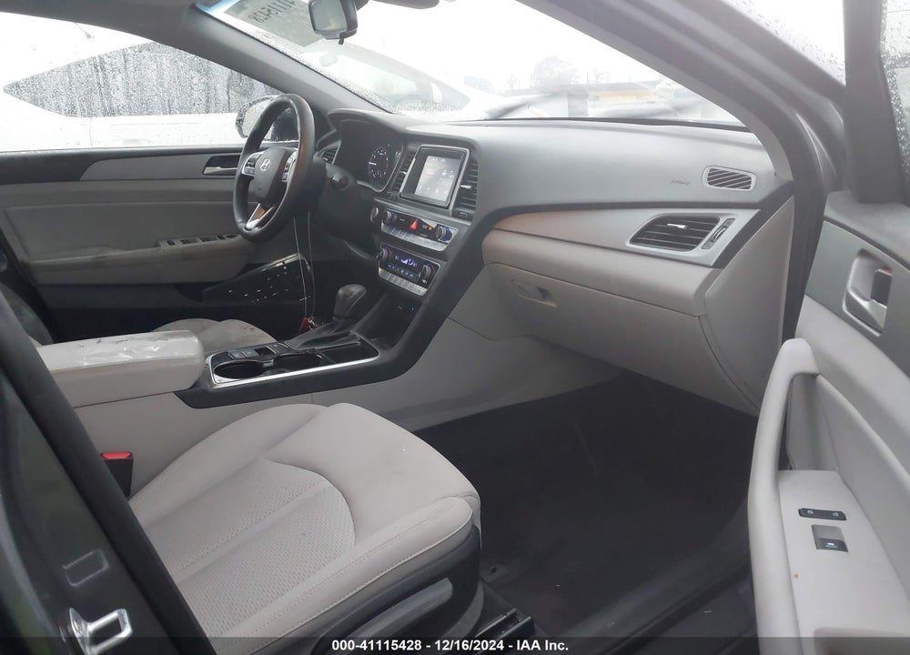 2018 HYUNDAI SONATA SEL VIN: 5NPE34AF7JH726627