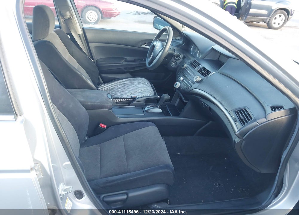 2008 HONDA ACCORD 2.4 LX-P VIN: 1HGCP26458A076058