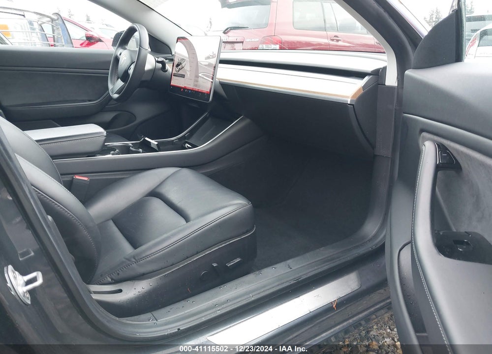 2019 TESLA MODEL 3 LONG RANGE/PERFORMANCE VIN: 5YJ3E1EB1KF510277