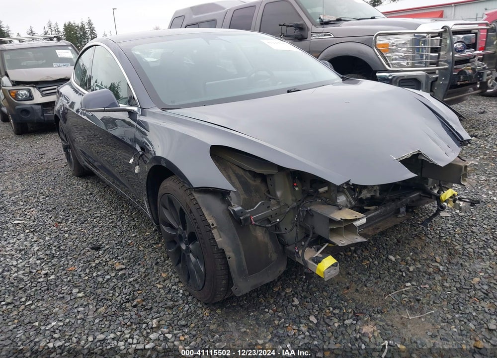 2019 TESLA MODEL 3 LONG RANGE/PERFORMANCE VIN: 5YJ3E1EB1KF510277