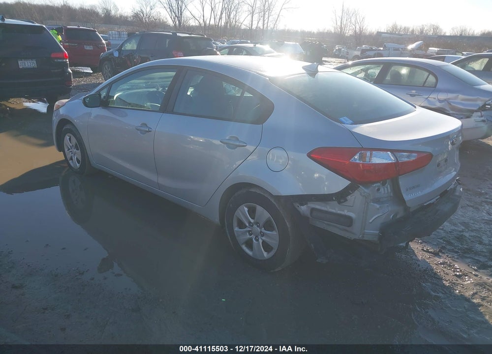 2016 KIA FORTE VIN: KNAFK4A66G5572943