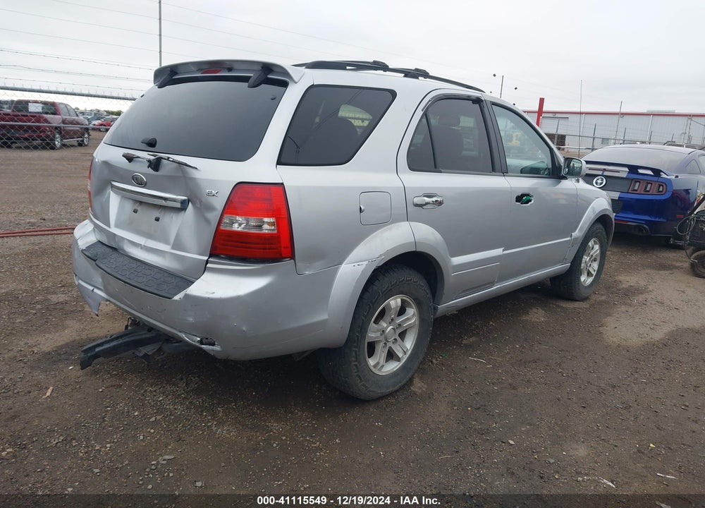 2007 KIA SORENTO EX VIN: KNDJD736175698729