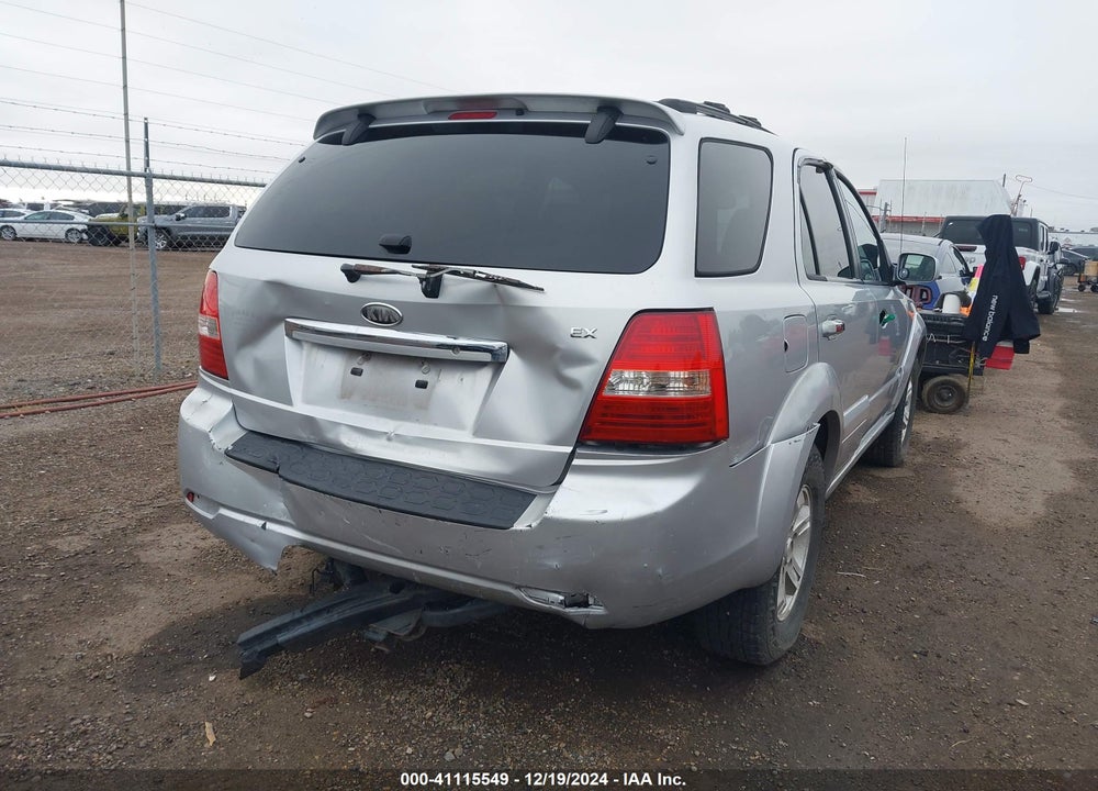 2007 KIA SORENTO EX VIN: KNDJD736175698729