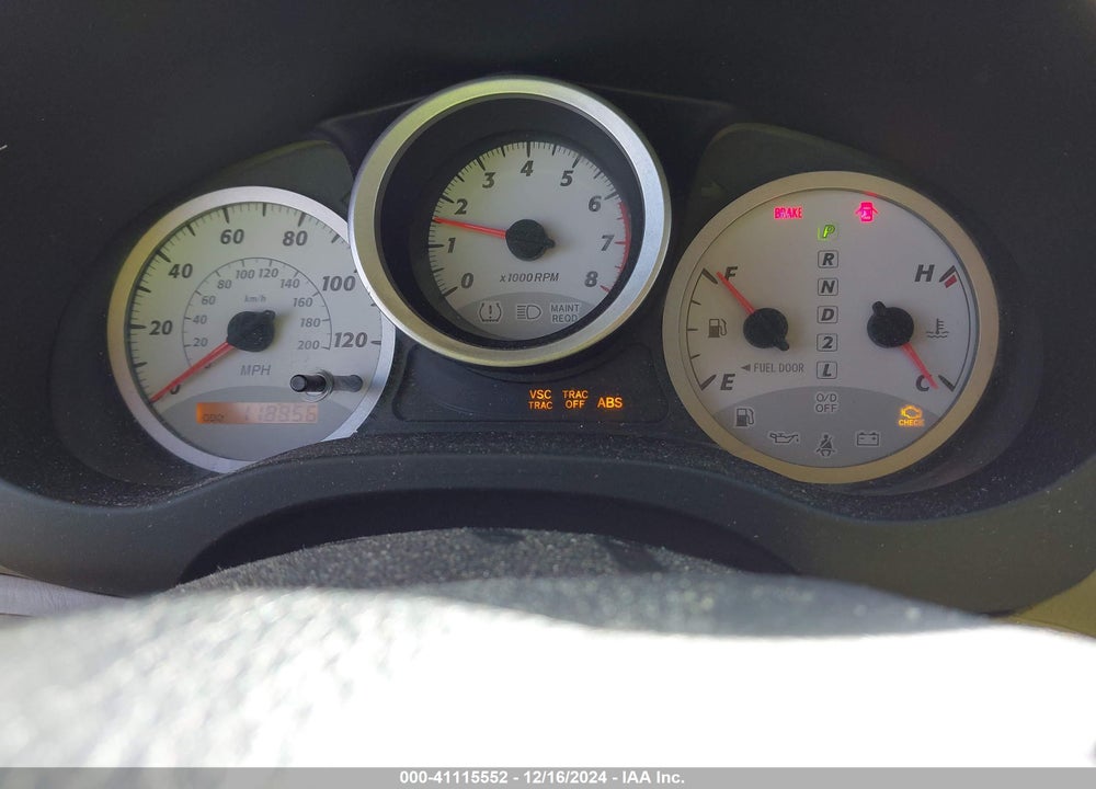 2004 TOYOTA RAV4 VIN: JTEGD20V640025299