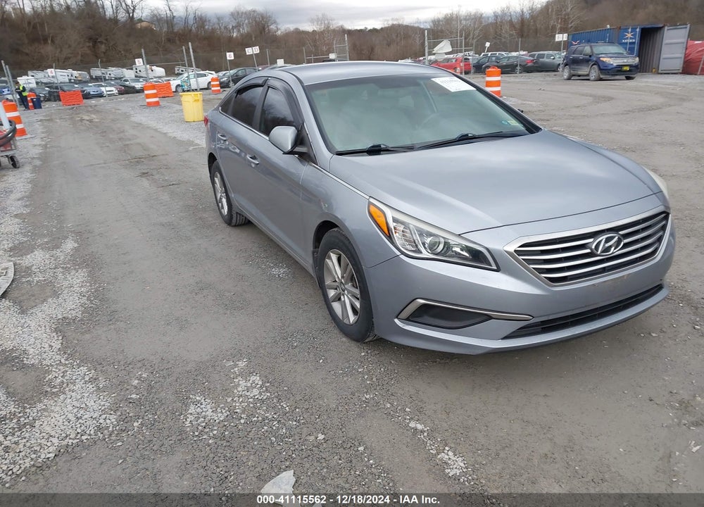 2017 HYUNDAI SONATA SE VIN: 5NPE24AF6HH497757