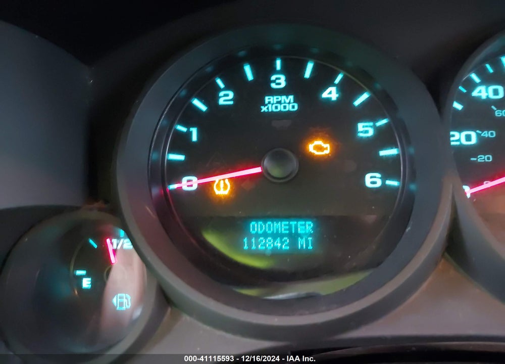 2011 CHEVROLET SILVERADO 1500 LS VIN: 1GCRCREA3BZ264588