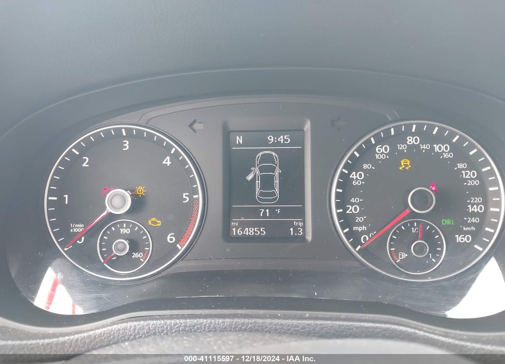 2013 VOLKSWAGEN PASSAT VIN: 1VWBN7A30DC009326