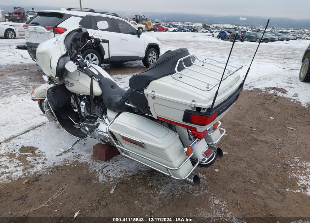 2003 HARLEY-DAVIDSON FLHTCUI VIN: 1HD1FCW163Y619369