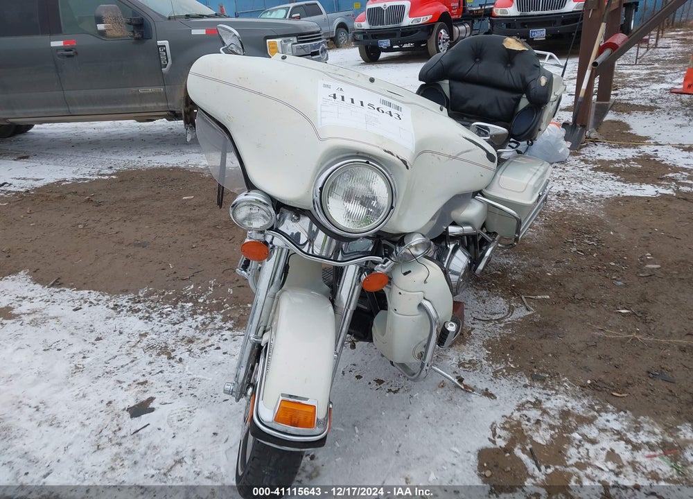2003 HARLEY-DAVIDSON FLHTCUI VIN: 1HD1FCW163Y619369