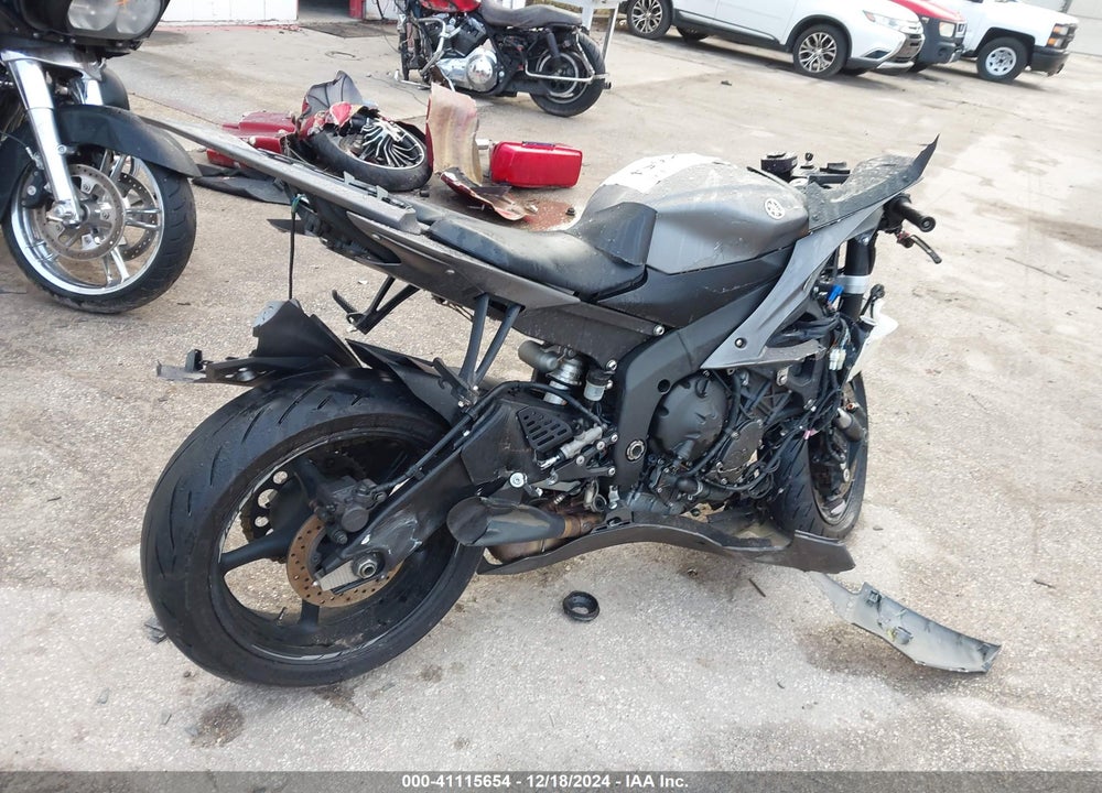 2016 YAMAHA YZFR6 VIN: JYARJ16E8GA036709