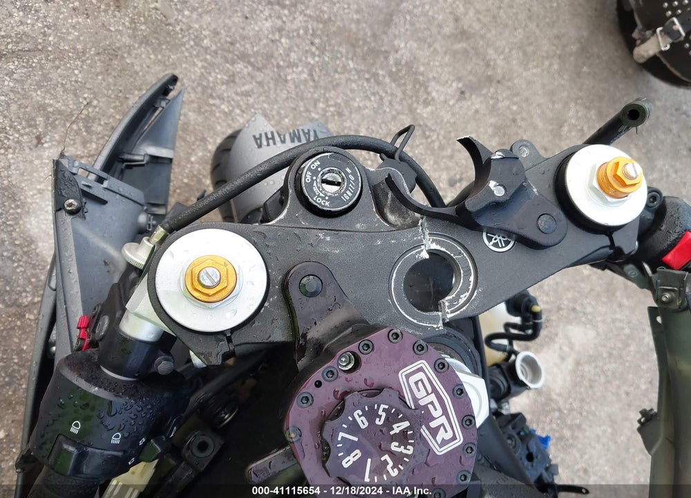 2016 YAMAHA YZFR6 VIN: JYARJ16E8GA036709