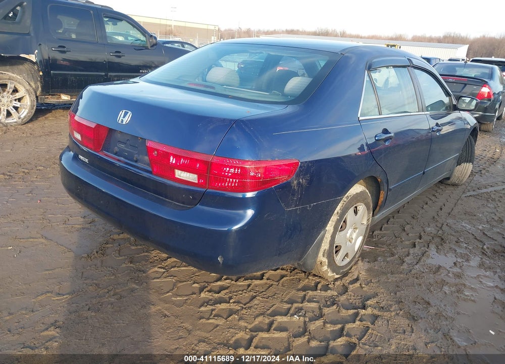 2005 HONDA ACCORD 2.4 LX VIN: 1HGCM56445A102199